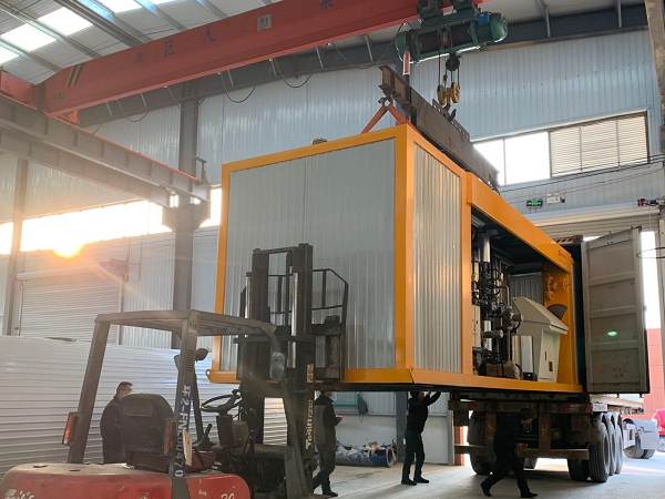 The intelligent emulsified asphalt equipment ordered by the customer has been shipped_1